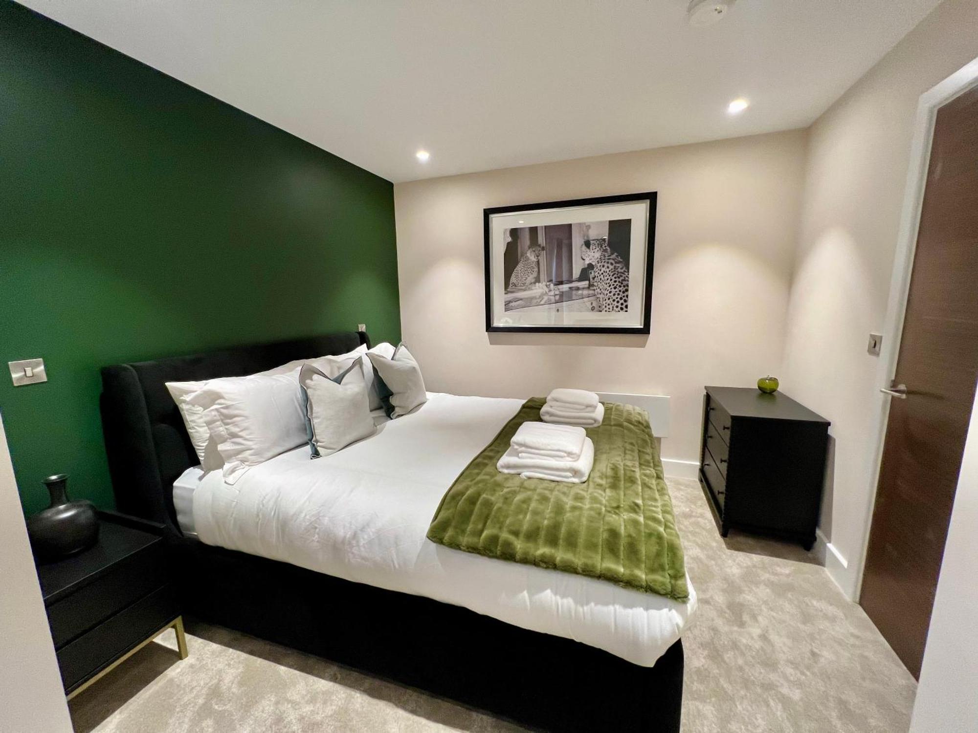 The Midnight Garden Escape At Ryedale House Apartment York Ngoại thất bức ảnh